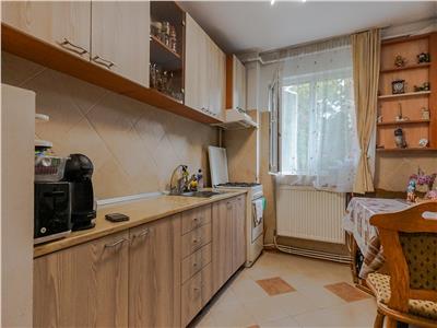 Apartament 3 camere, decomandat, 68 mp, Gheorgheni, zona Diana!