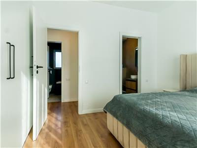 Apartament spatios cu 3 camere, 2 bai, parcare, Aurel Vlaicu, zona Pod Ira!