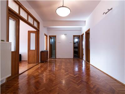 ✅** Apartament deosebit cu 5 camere, 190 mp utili, in Andrei Muresanu **